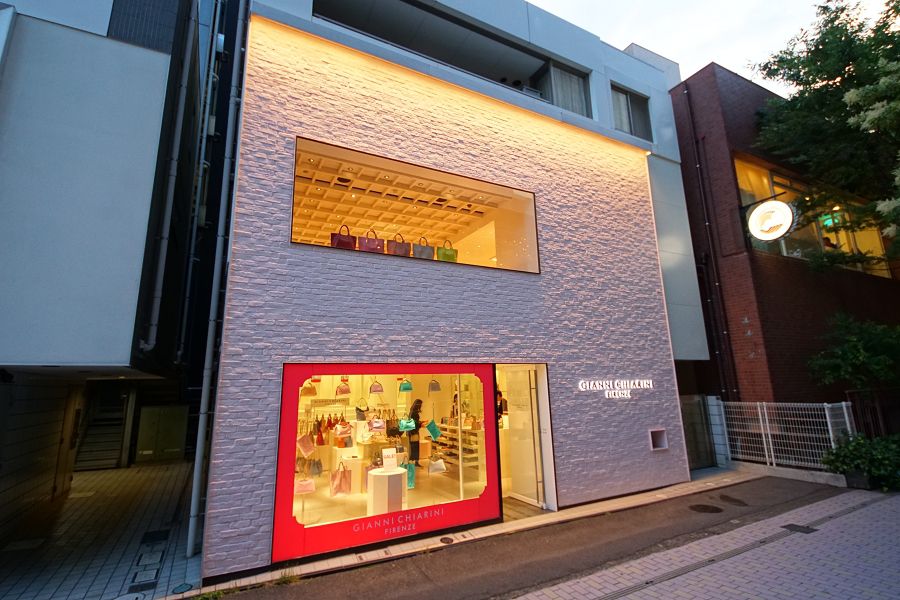 Gianni Chiarini ジャンニ キアリーニ 表参道店 原宿 キャットストリート 閉店