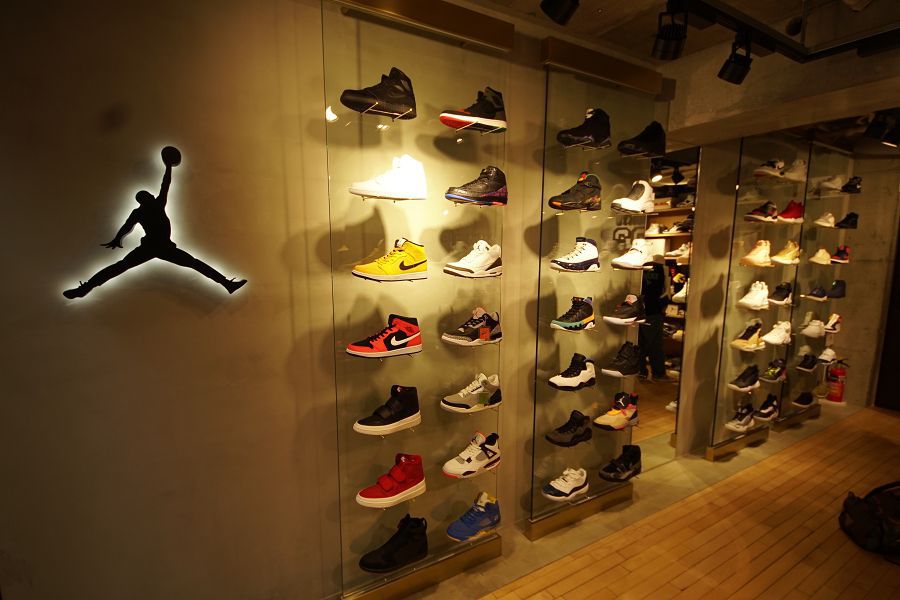 TOKYO 23(トーキョー23)バスケットボールシューズ スニーカー