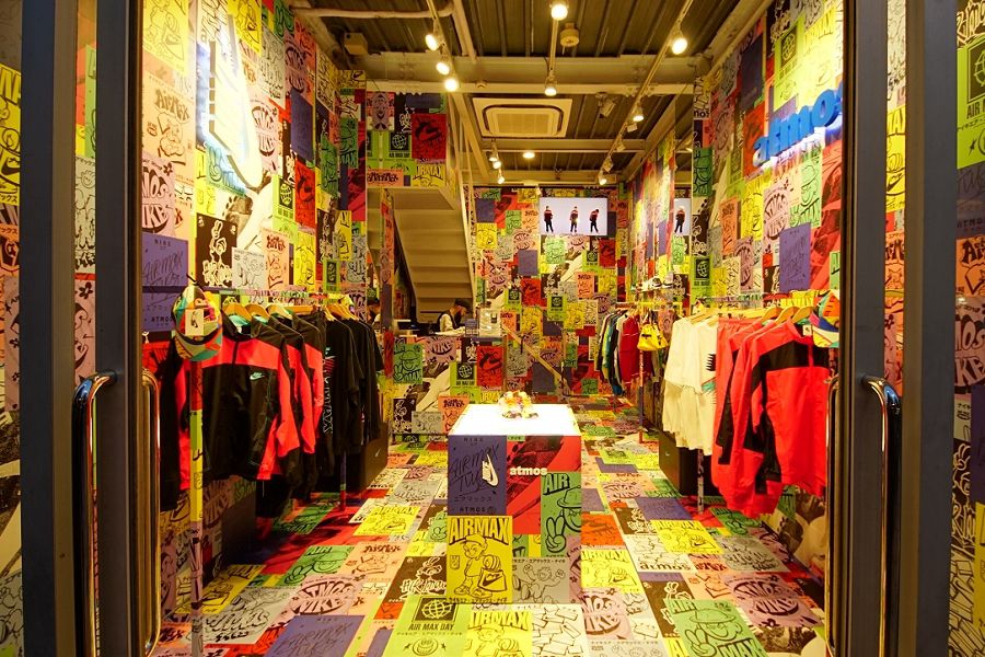 atmos Meiji Street(アトモス 明治通り店) 店内