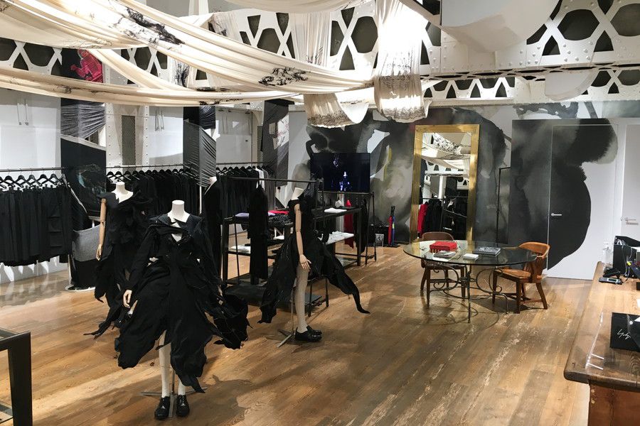 ヨウジヤマモト Yohji Yamamoto 青山本店