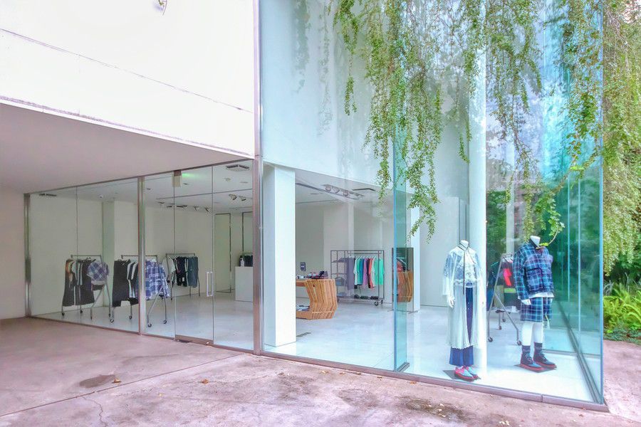 FACETASM(ファセッタズム) が青山にオープンした本店