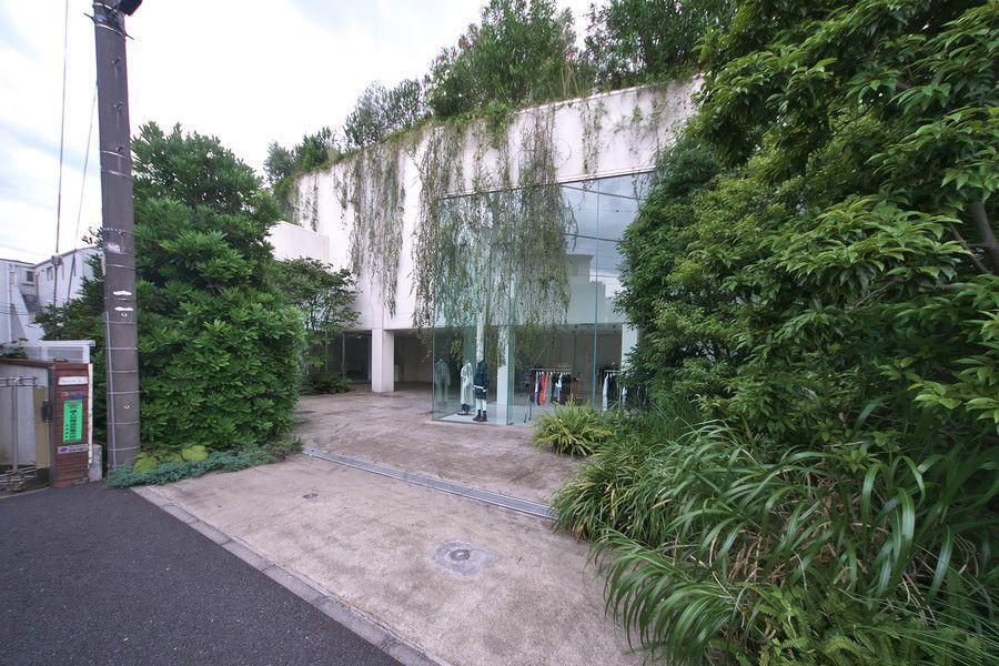 FACETASM(ファセッタズム) 青山のエントランス