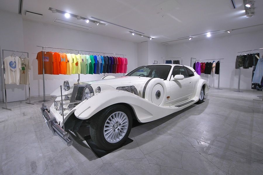 Dogs AOYAMA(青山) DJ KOHH（コー）による週末限定ショップ