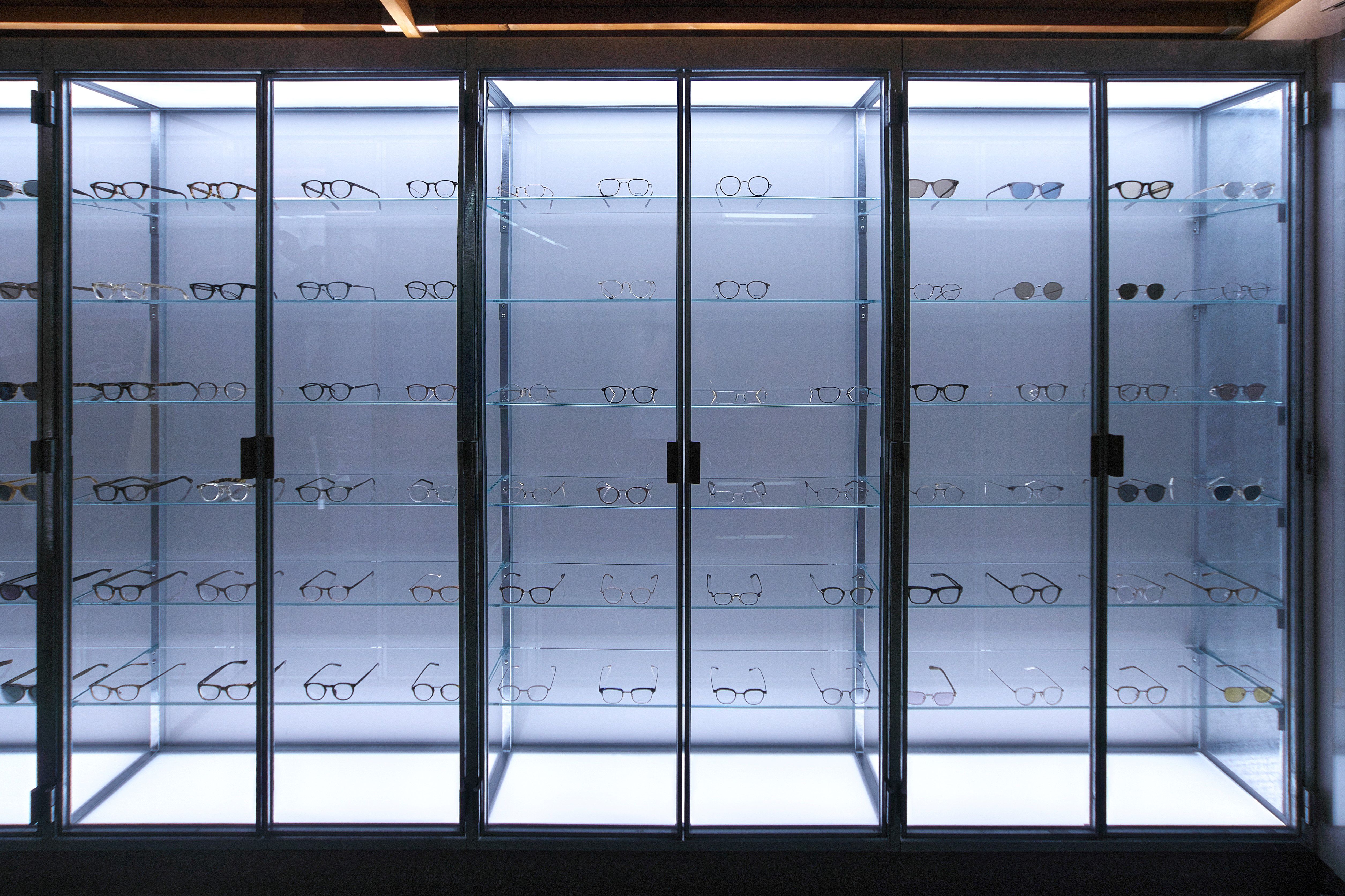 ショーケース EYEVAN Tokyo Gallery(アイヴァン 東京ギャラリー)