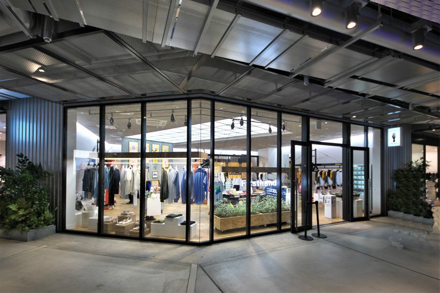 Firsthand(ファーストハンド) ミヤシタパーク 周辺の様子