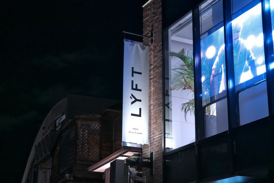 LYFT(リフト) 表参道&原宿ストアの看板