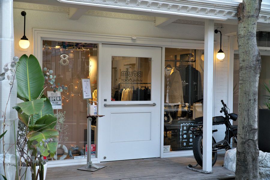 原宿 キャットストリートにあるmuta(ムータ) TOKYO JAPAN  