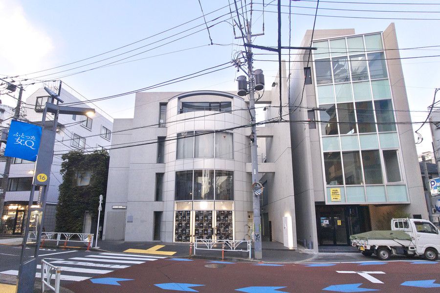 Reigning Champ(レイニング チャンプ) 原宿の周辺の様子