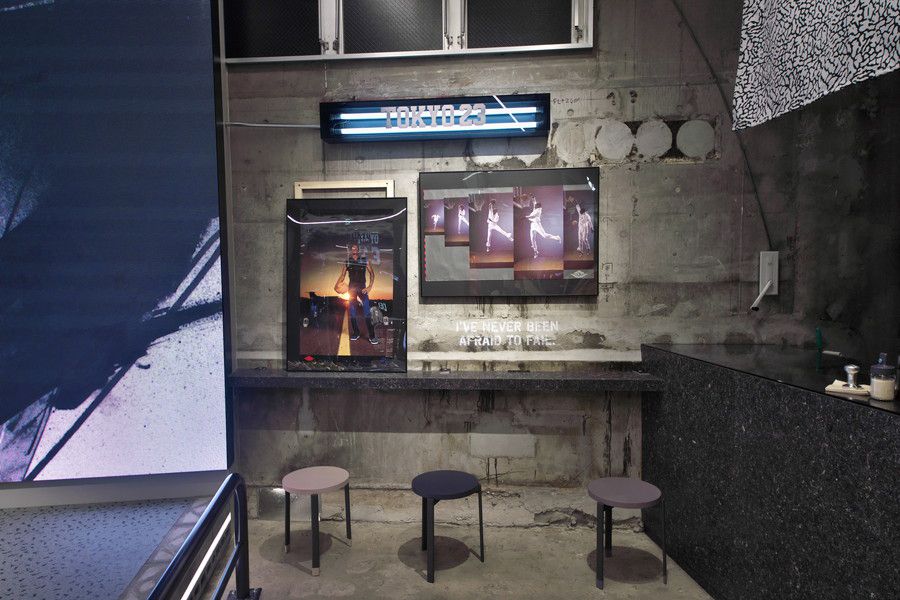 LATTEST(ラテスト) 原宿 TOKYO23内のカフェ イートインスペース