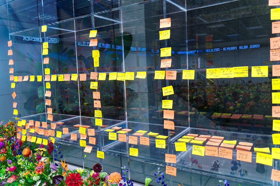 ヴァージル・アブロー氏への来場者の追悼メッセージ