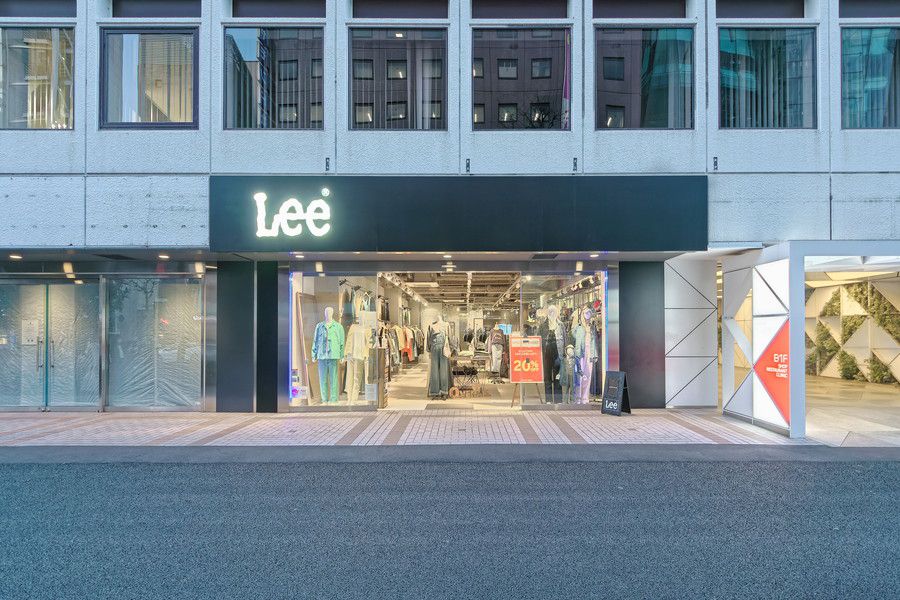 Lee 原宿店 明治通りの周辺の様子