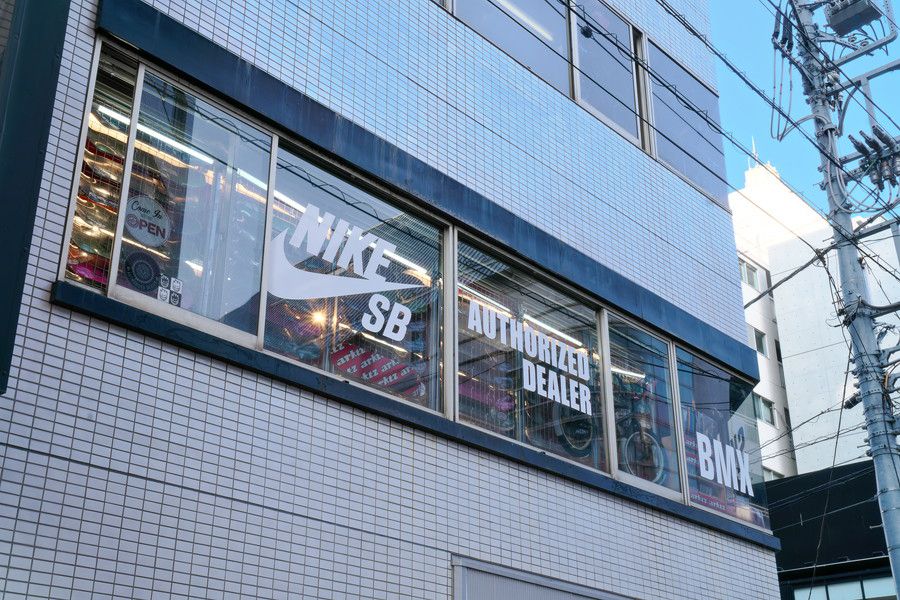 arktz 渋谷のディスプレイ