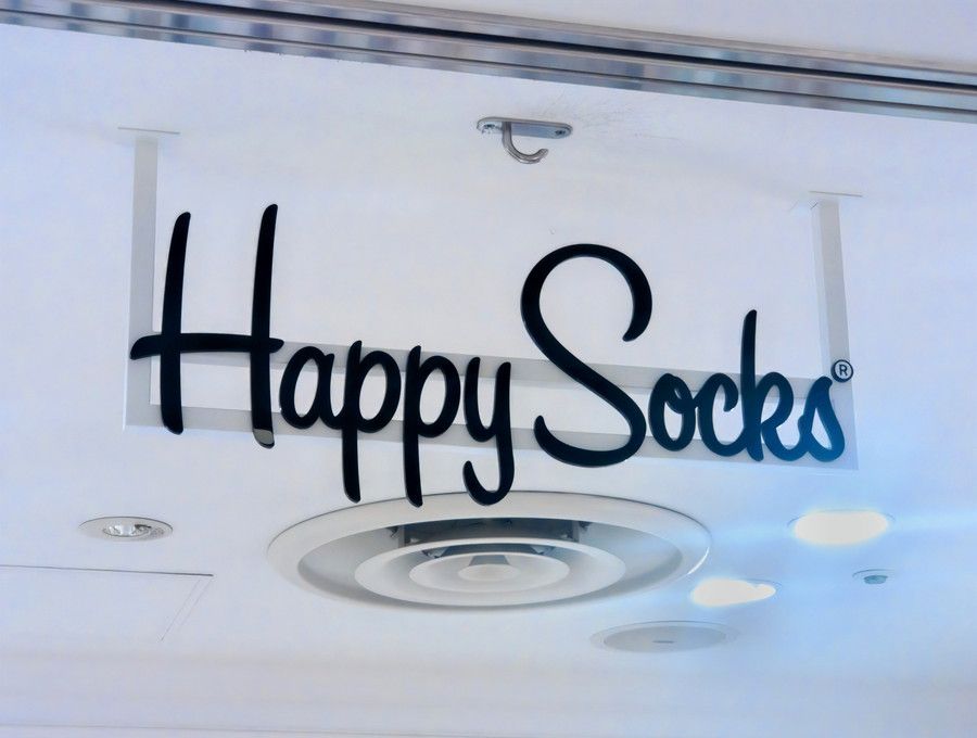 Happy Socks(ハッピーソックス) ルミネエスト 新宿の看板