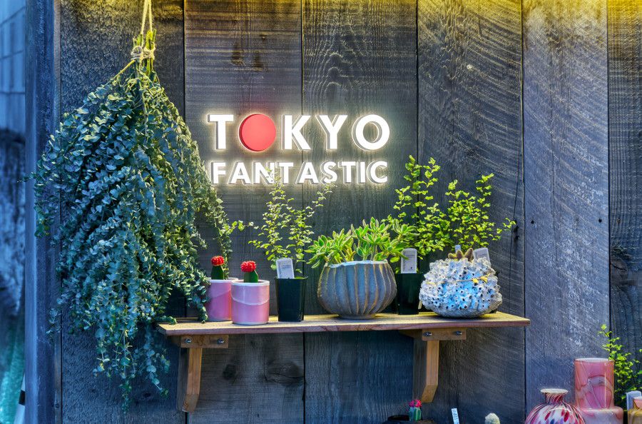 TOKYO FANTASTIC(東京ファンタスティック) 表参道店（南青山・本店）の看板