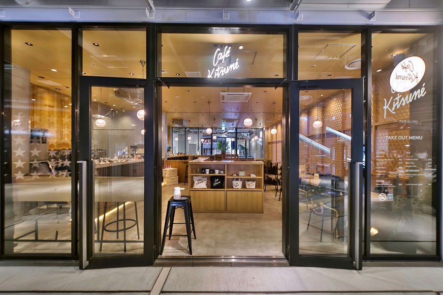 カフェ キツネ 渋谷のエントランス