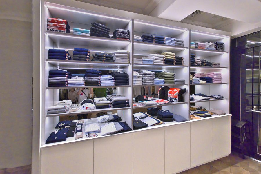 メゾン キツネ 青山 メンズアイテム