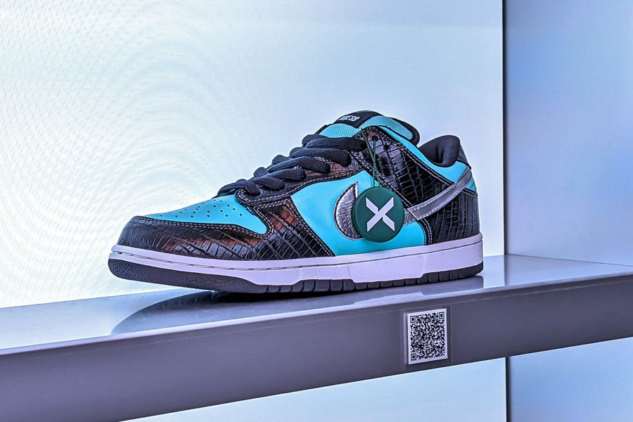 Stockx(ストックエックス) 原宿 店舗 展示商品 スニーカー