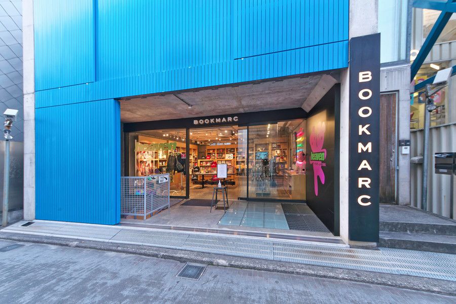 マークジェイコブスの本屋 ブックマーク