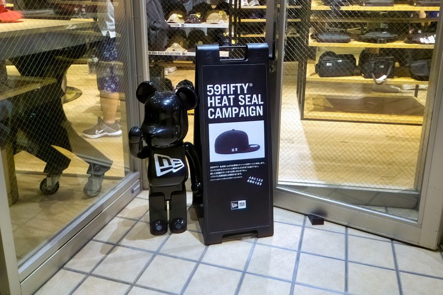 NEW ERA(ニューエラ)のベアブリック