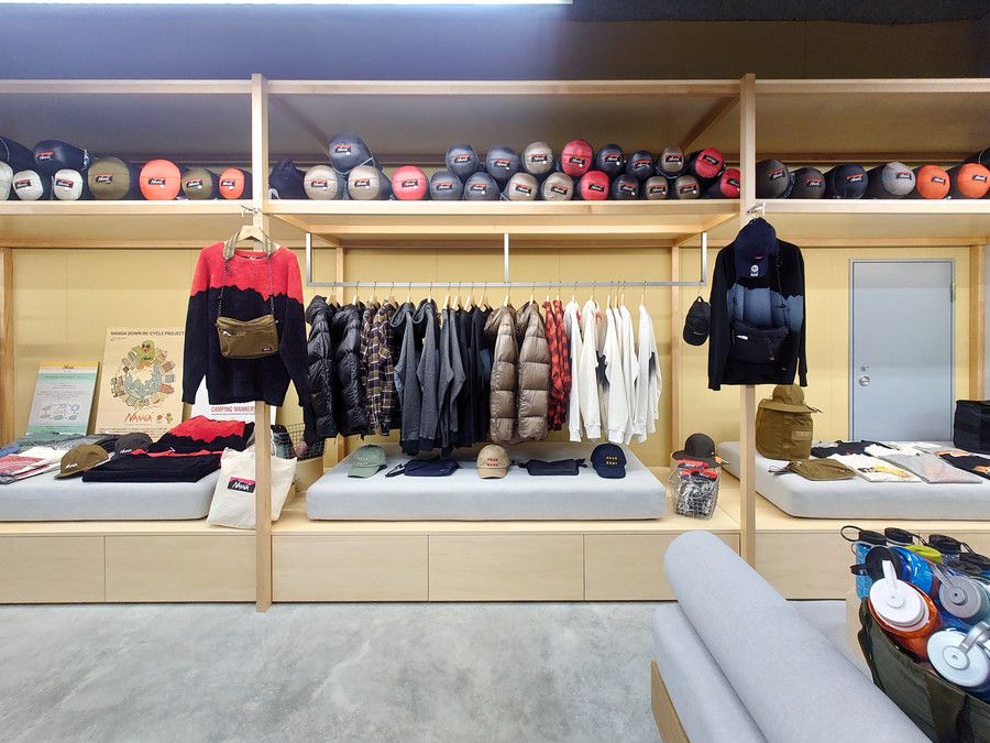 NANGA(ナンガ) 原宿の店内ディスプレイ