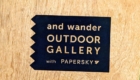 and wander(アンドワンダー) アウトドアギャラリーのロゴ