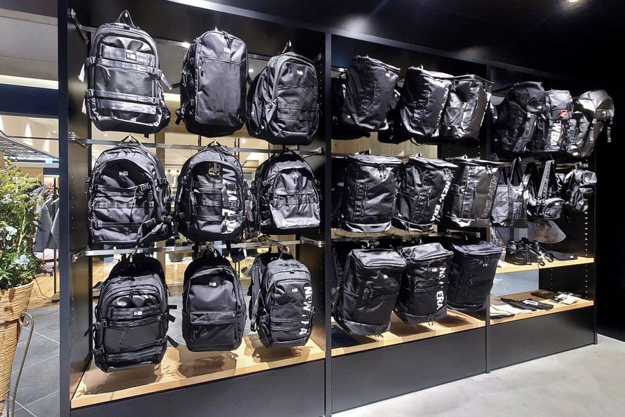 NEW ERA(ニューエラ) 新宿のバッグ類