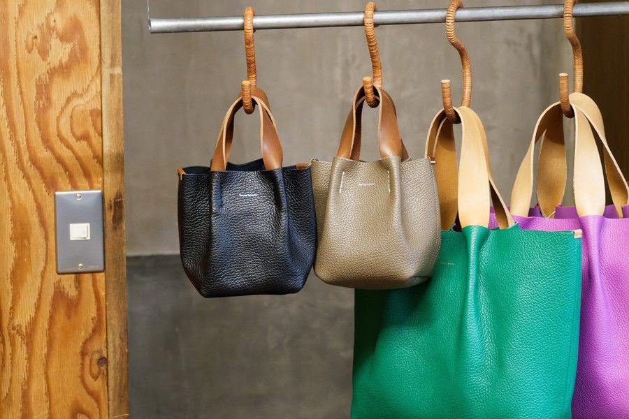 スキマ 恵比寿 革のハンドバッグ