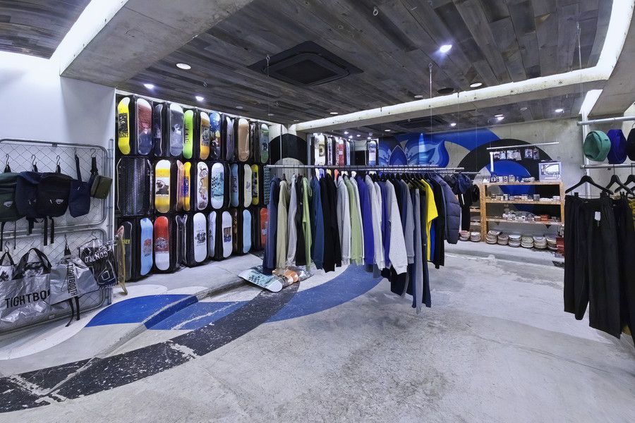 MORTAR TOKYO(モータル 東京) の2F店内の様子