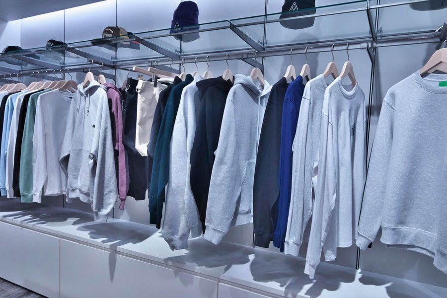 HUF(ハフ) ルミネエスト 新宿のアパレル類