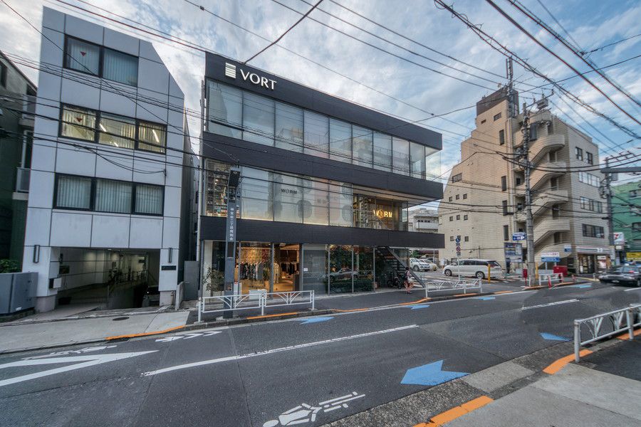 WORM TOKYO(ワーム 東京) 原宿 神宮前の周辺の様子
