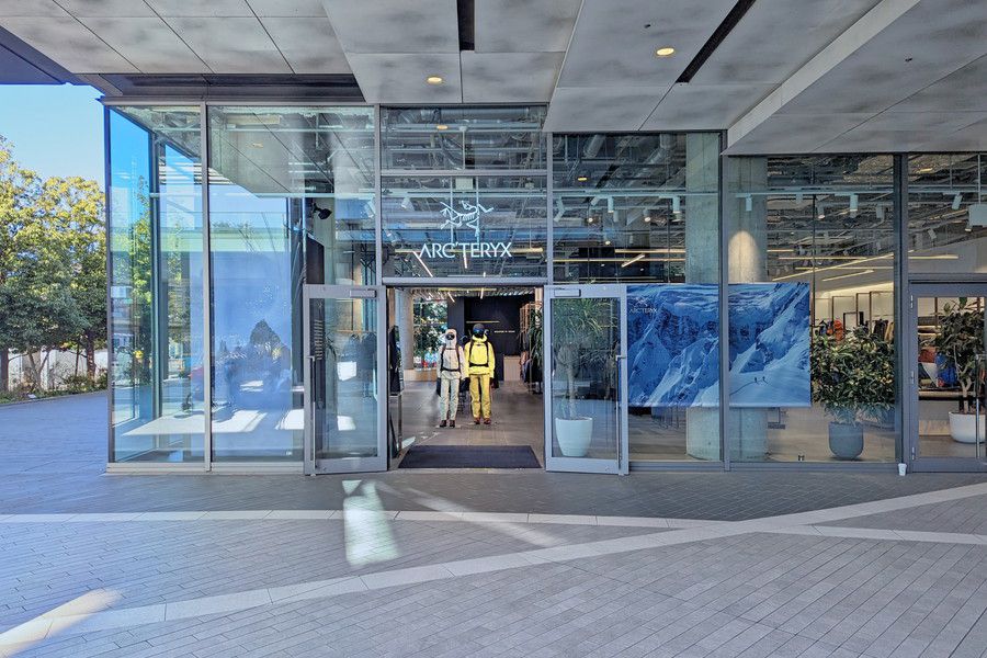 アークテリクス 二子玉川ライズのエントランス