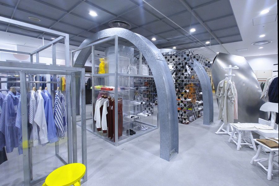 ドーバーストリートマーケット 銀座 ポケットショップ