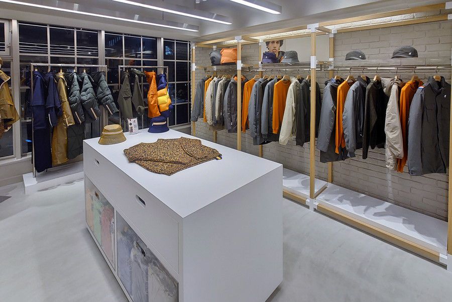 K-WAY(ケーウェイ) 渋谷店 2Fの店内の様子