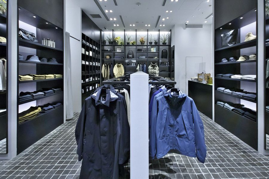 Goldwin(ゴールドウィン) 丸の内の店内の様子