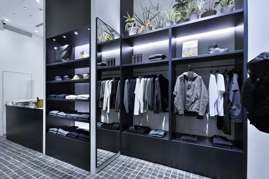 Goldwin(ゴールドウィン) 丸の内の店内の様子