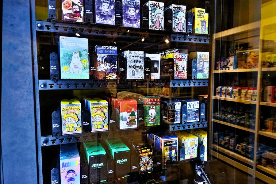 POP MART(ポップマート) 自販機 渋谷ロフトの販売商品