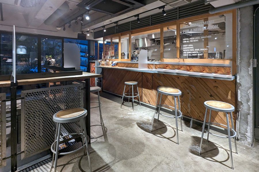 THE NORTH FACE(ザ・ノースフェイス) スタンダード 二子玉川の店内のカフェ