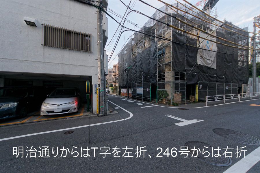 Graphpaper(グラフペーパー 青山) アクセス 明治通りからはT字を左折、246号からは右折