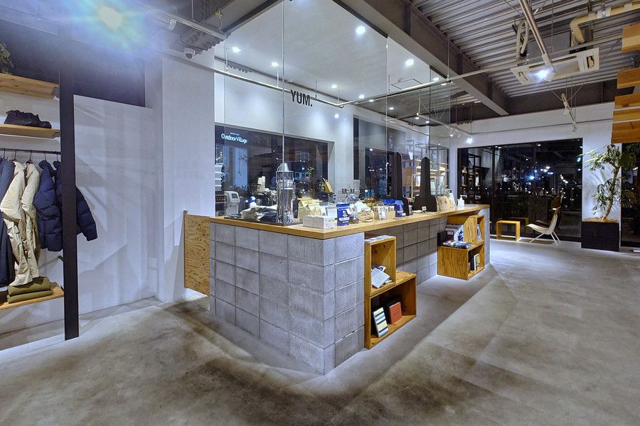 THE NORTH FACE(ザ・ノース・フェイス) 昭島 アウトドアヴィレッジ 店内のカフェ