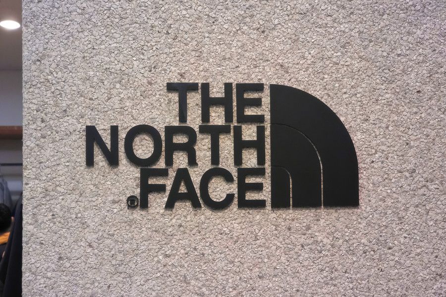 THE NORTH FACE(ザ・ノース・フェイス)のブランドロゴ