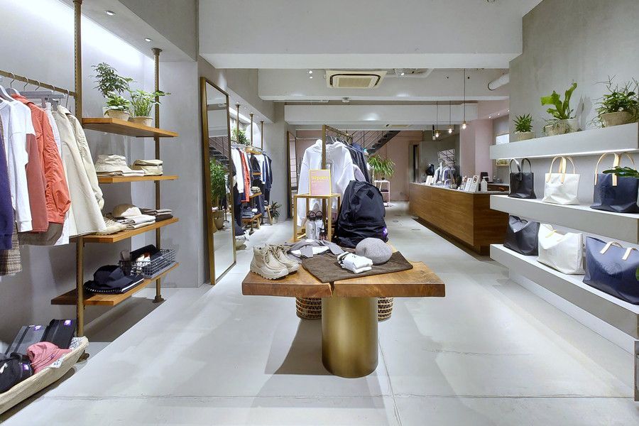 THE NORTH FACE 3(march) ザ・ノース・フェイス マーチ 原宿の1F店内の様子