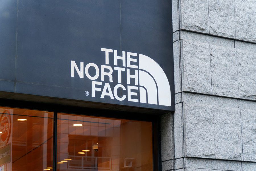 THE NORTH FACE Mountain(ザ・ノース・フェイス マウンテン) 原宿のブランドロゴ