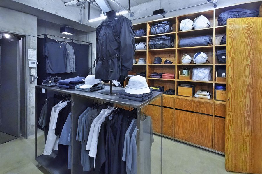 THE NORTH FACE STANDARD(ザ・ノース・の3F ギアのフロア