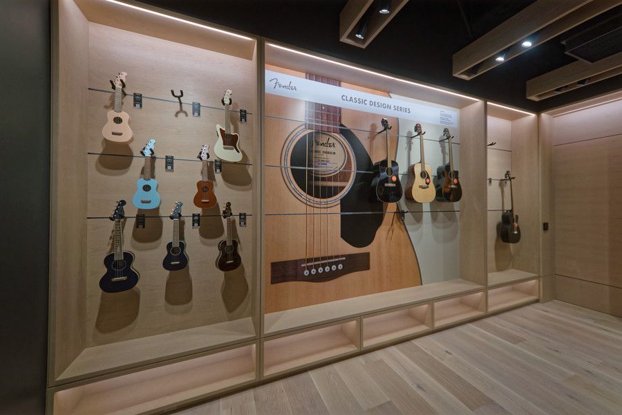 FENDER FLAGSHIP TOKYO(フェンダー フラッグシップ 東京) B1Fのアコースティックギター