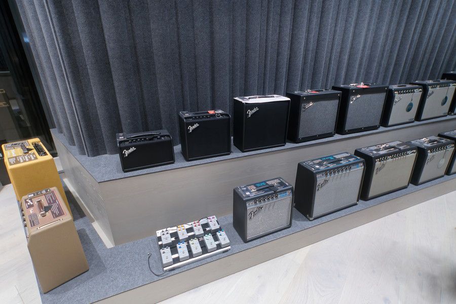 FENDER(フェンダー)のアンプ類のディスプレイ