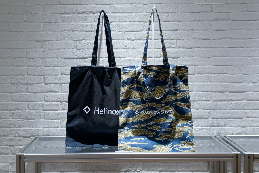 Helinox Creative Center Tokyo限定のトートバッグ ヘリノックス ジャパン