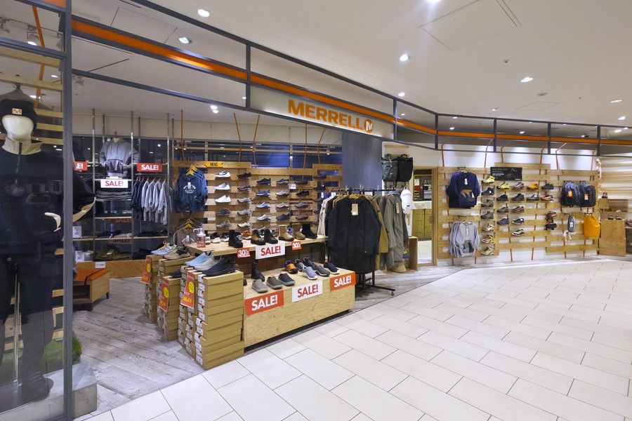 MERREL(メレル) 二子玉川ライズ ドッグウッドプラザの外観