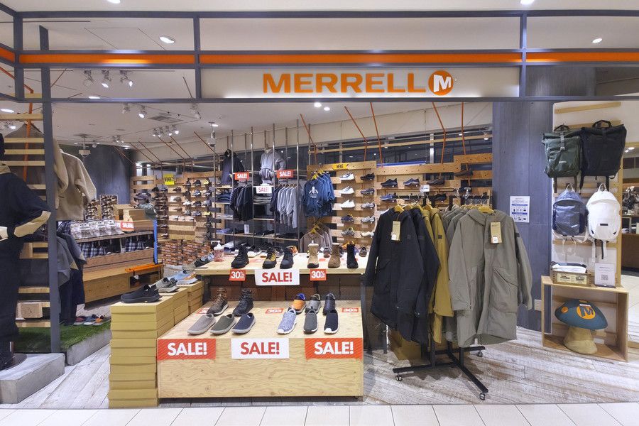 MERREL(メレル) 二子玉川ライズ ドッグウッドプラザのディスプレイ
