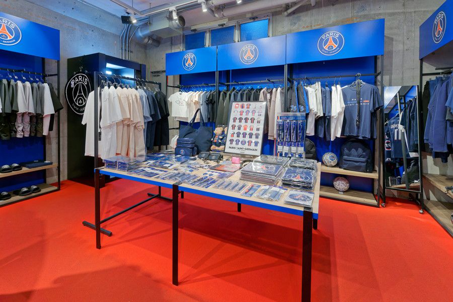 パリサンジェルマン(PSG) 表参道の店内の様子