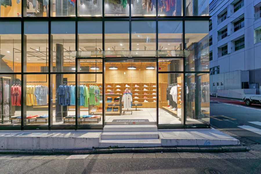 UNDEFEATED(アンディフィーテッド) 渋谷のエントランス